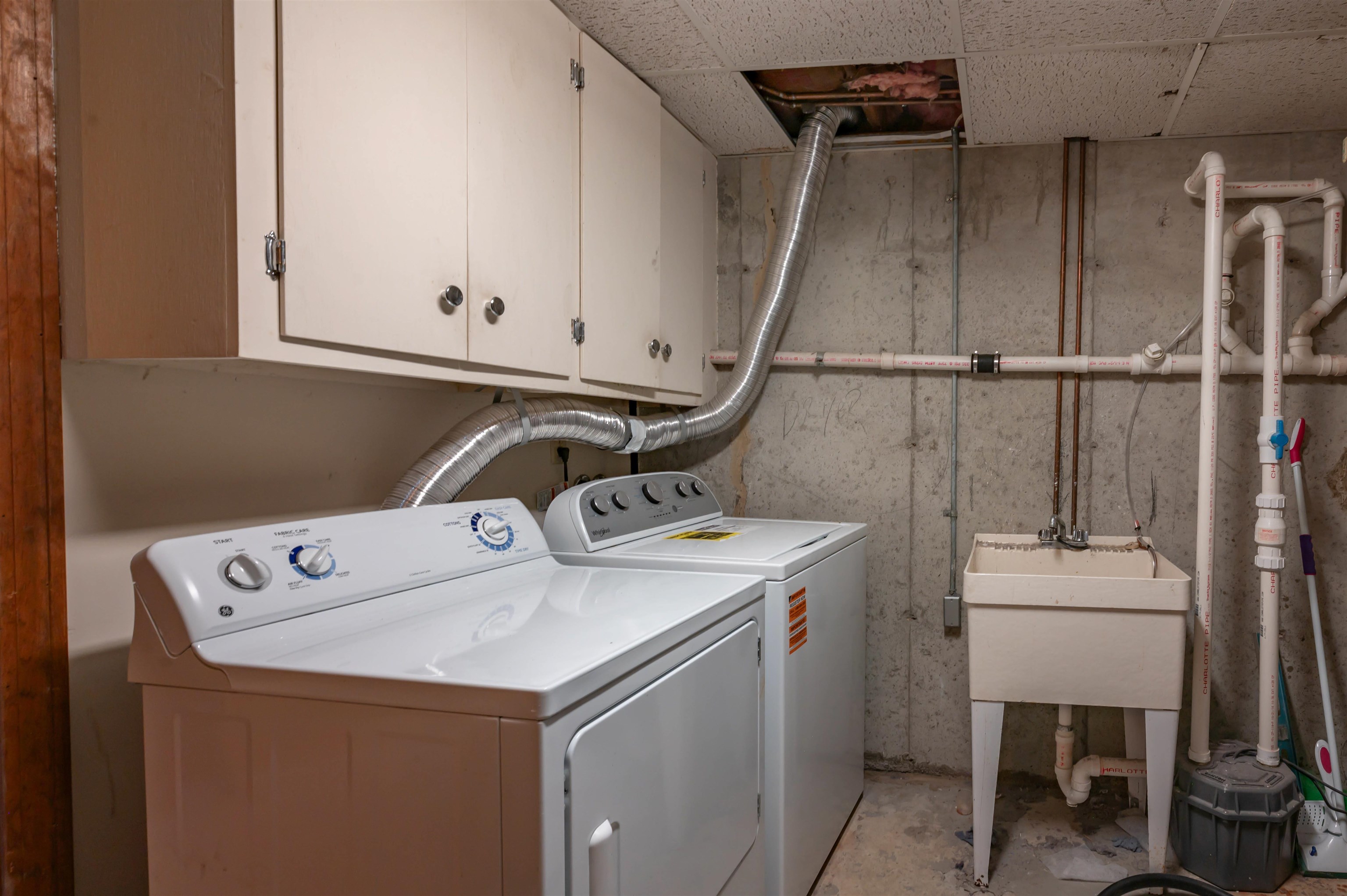 8 Veterans Road, Unit 8 Amherst, NH 03031 - Photo 30 of 46