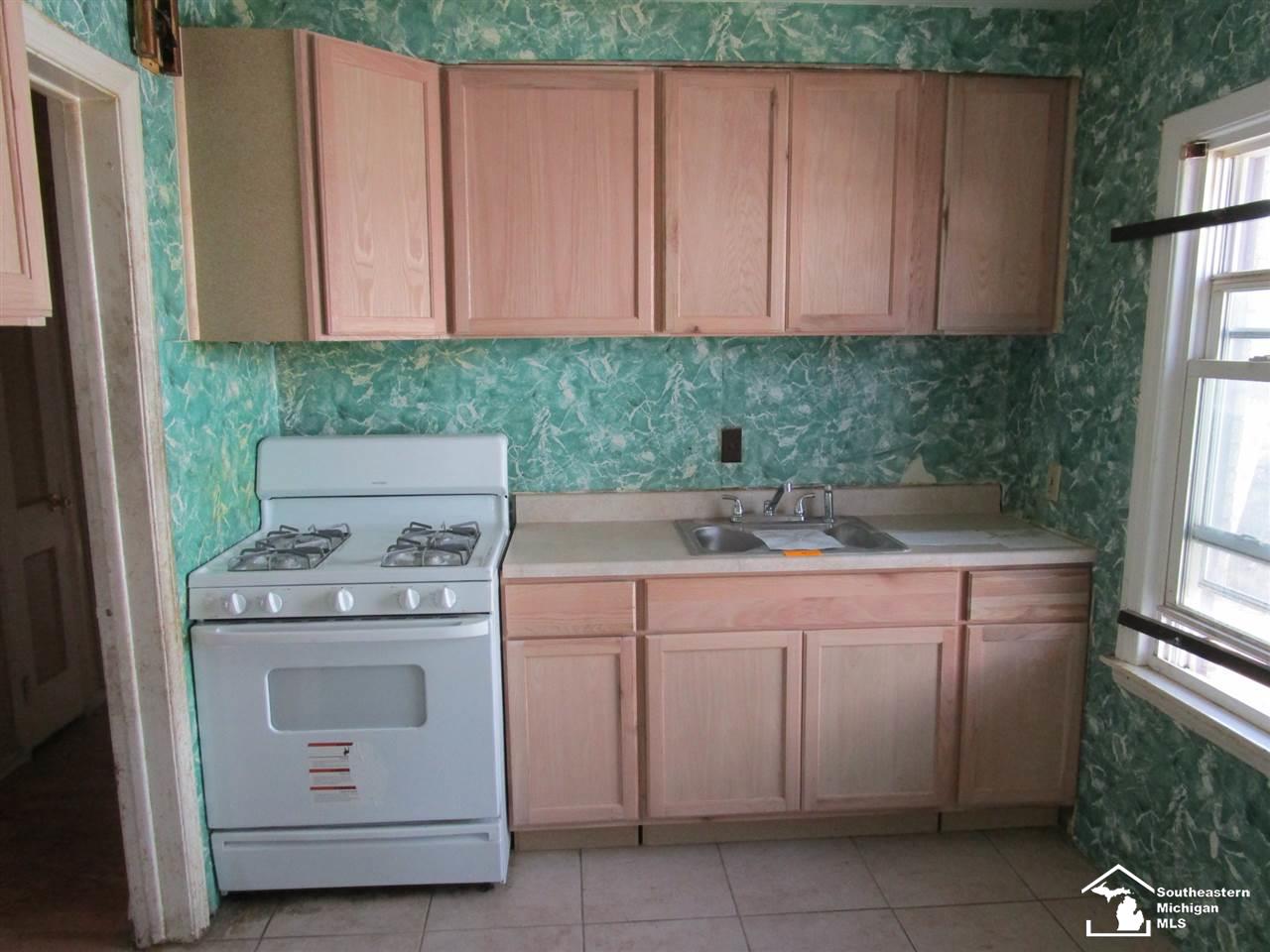 35850 Williams Inkster, MI 48141 - Photo 6 of 13