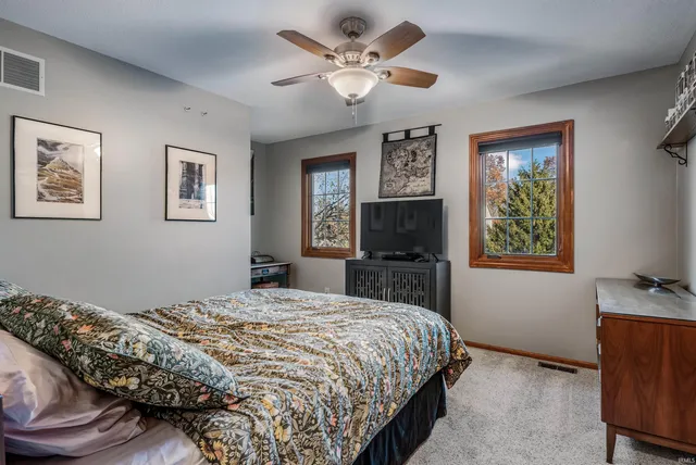 $389,900 | 6329 Treasure Cove, Fort Wayne, IN 46835