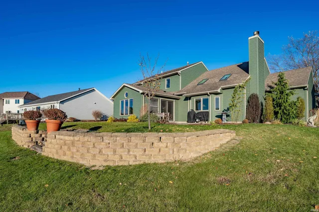 $389,900 | 6329 Treasure Cove, Fort Wayne, IN 46835