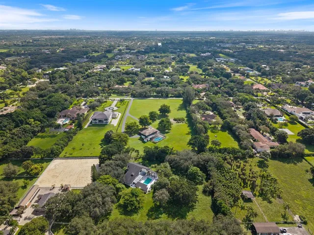 $5,299,000 | 5401 Southwest 145th Avenue, Southwest Ranches, FL 33330