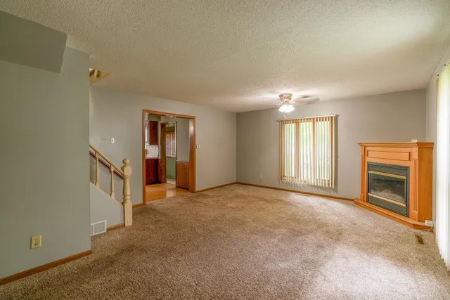 $85,000 | 421 South Moore Street, Blue Earth, MN 56013