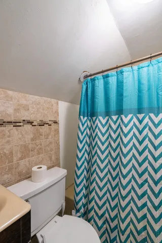 $85,000 | 421 South Moore Street, Blue Earth, MN 56013