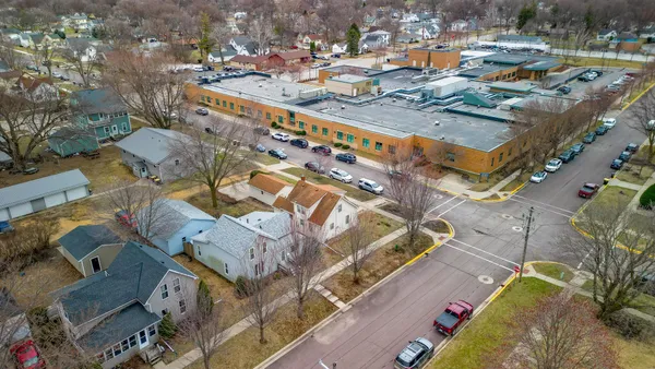 $85,000 | 421 South Moore Street, Blue Earth, MN 56013