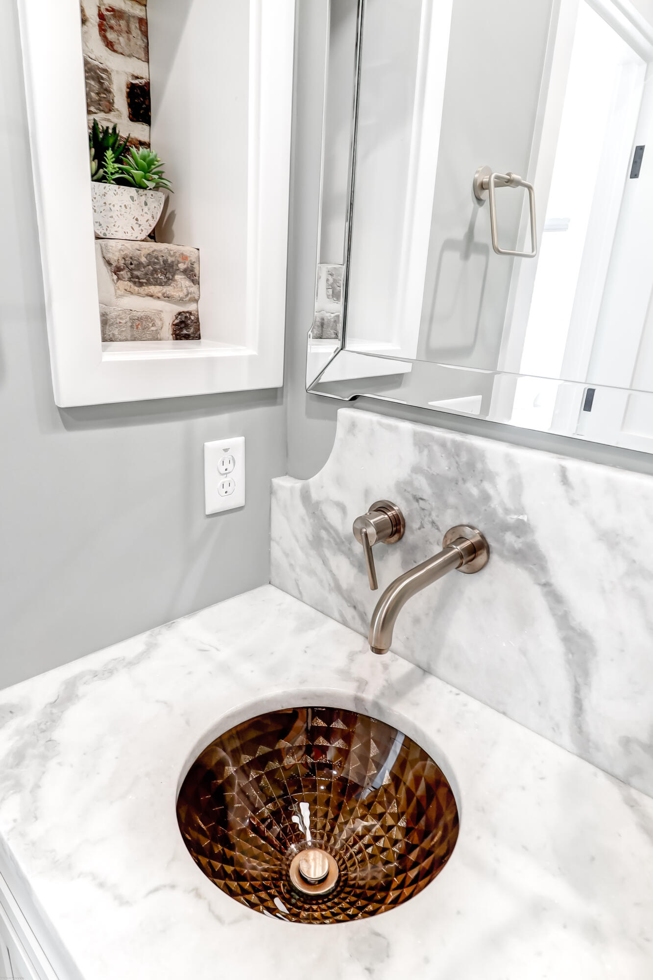 22 Sheppard Street Charleston, SC 29403 - Photo 19 of 30 22 Sheppard -Tidalcreekphoto- (11)