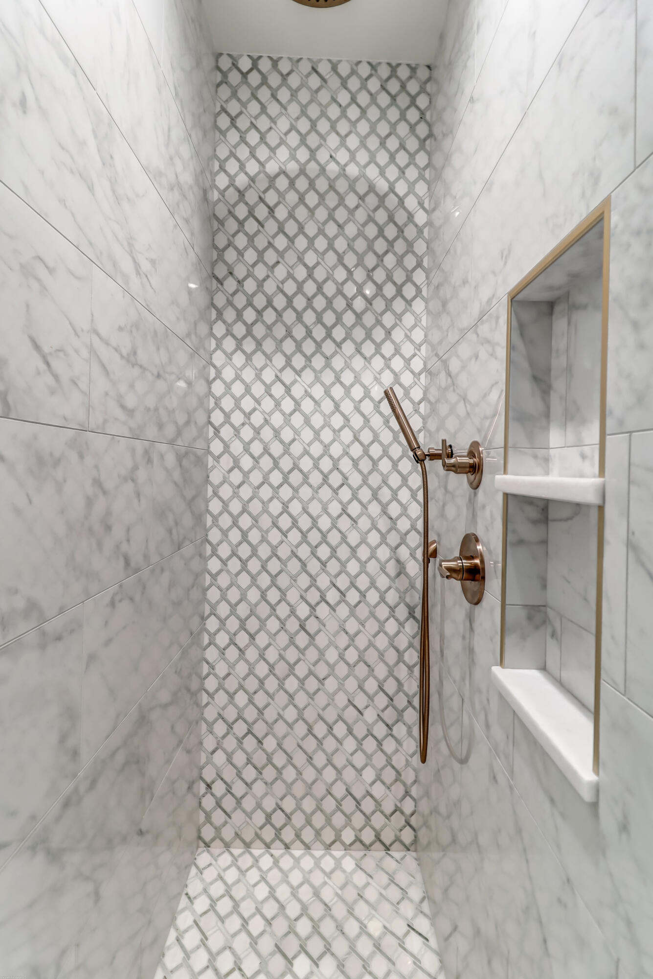 22 Sheppard Street Charleston, SC 29403 - Photo 20 of 30 22 Sheppard -Tidalcreekphoto- (10)