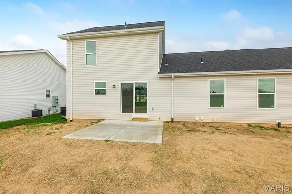 $359,900 | 205 Wrigley Field Drive, Bethalto, IL 62010