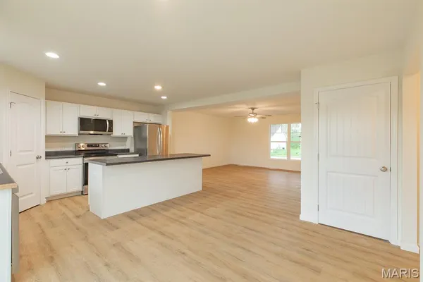 $359,900 | 205 Wrigley Field Drive, Bethalto, IL 62010