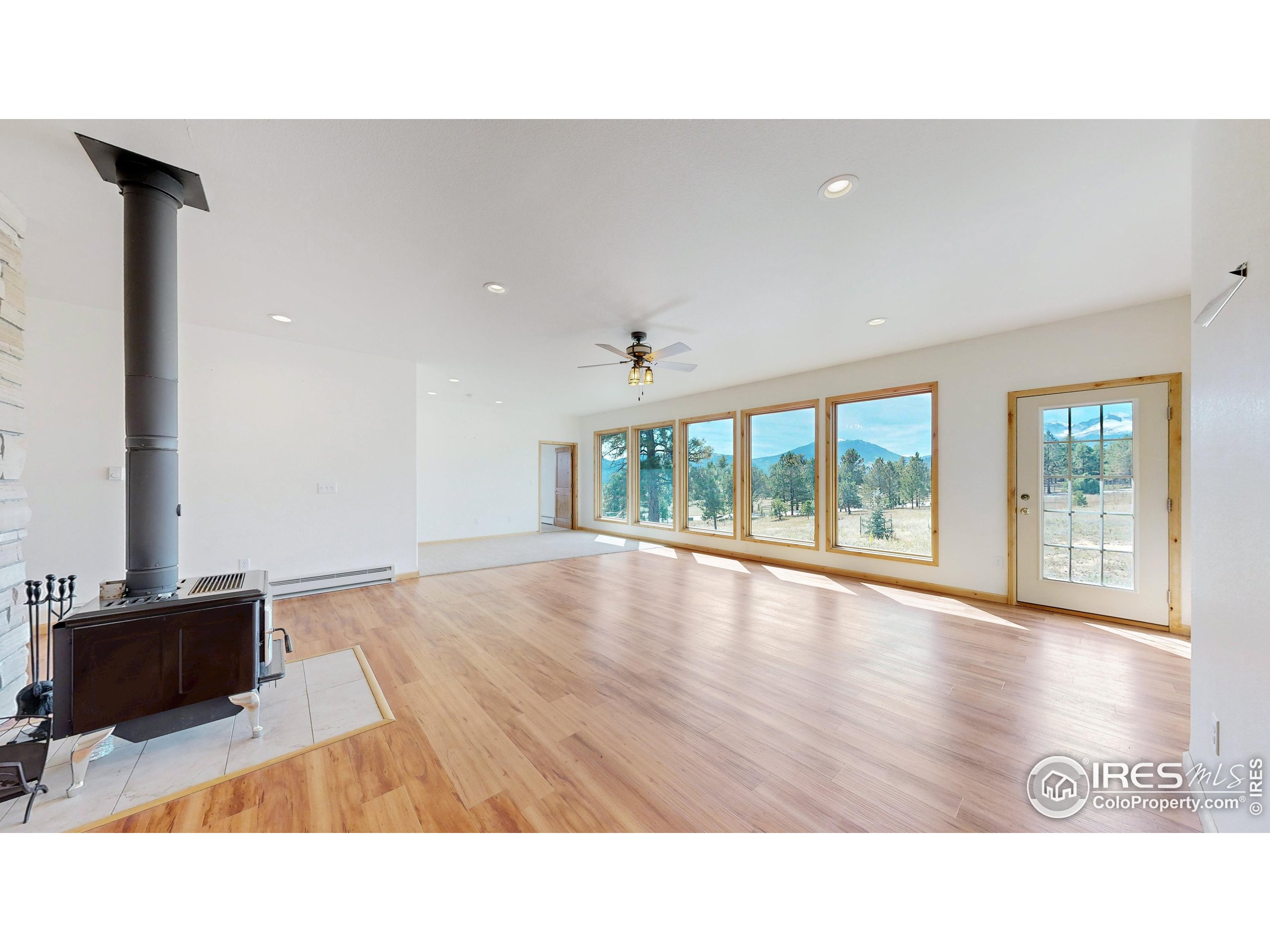 1701 Devils Gulch Road Estes Park, CO 80517 - Photo 3 of 48