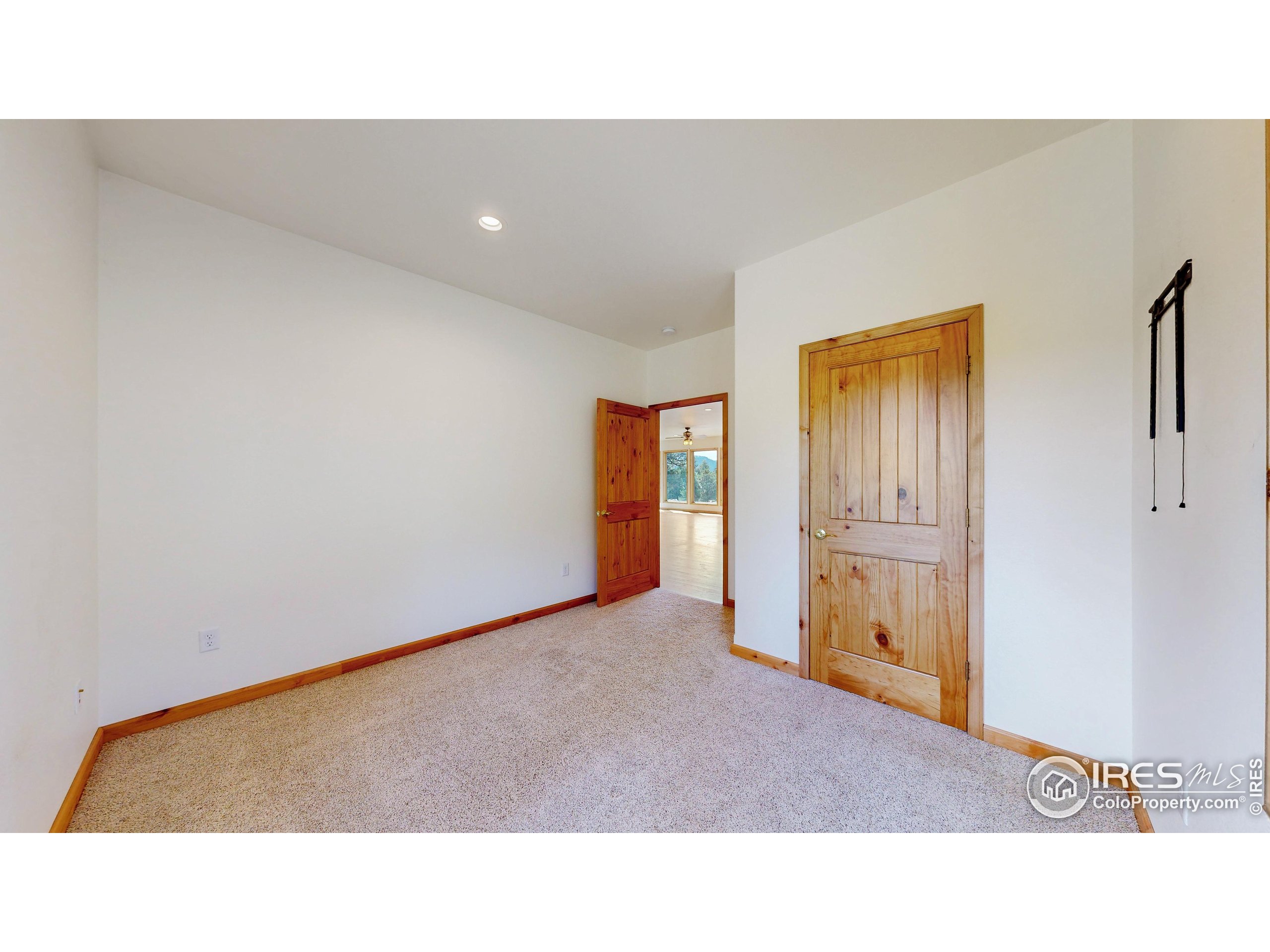 1701 Devils Gulch Road Estes Park, CO 80517 - Photo 5 of 48