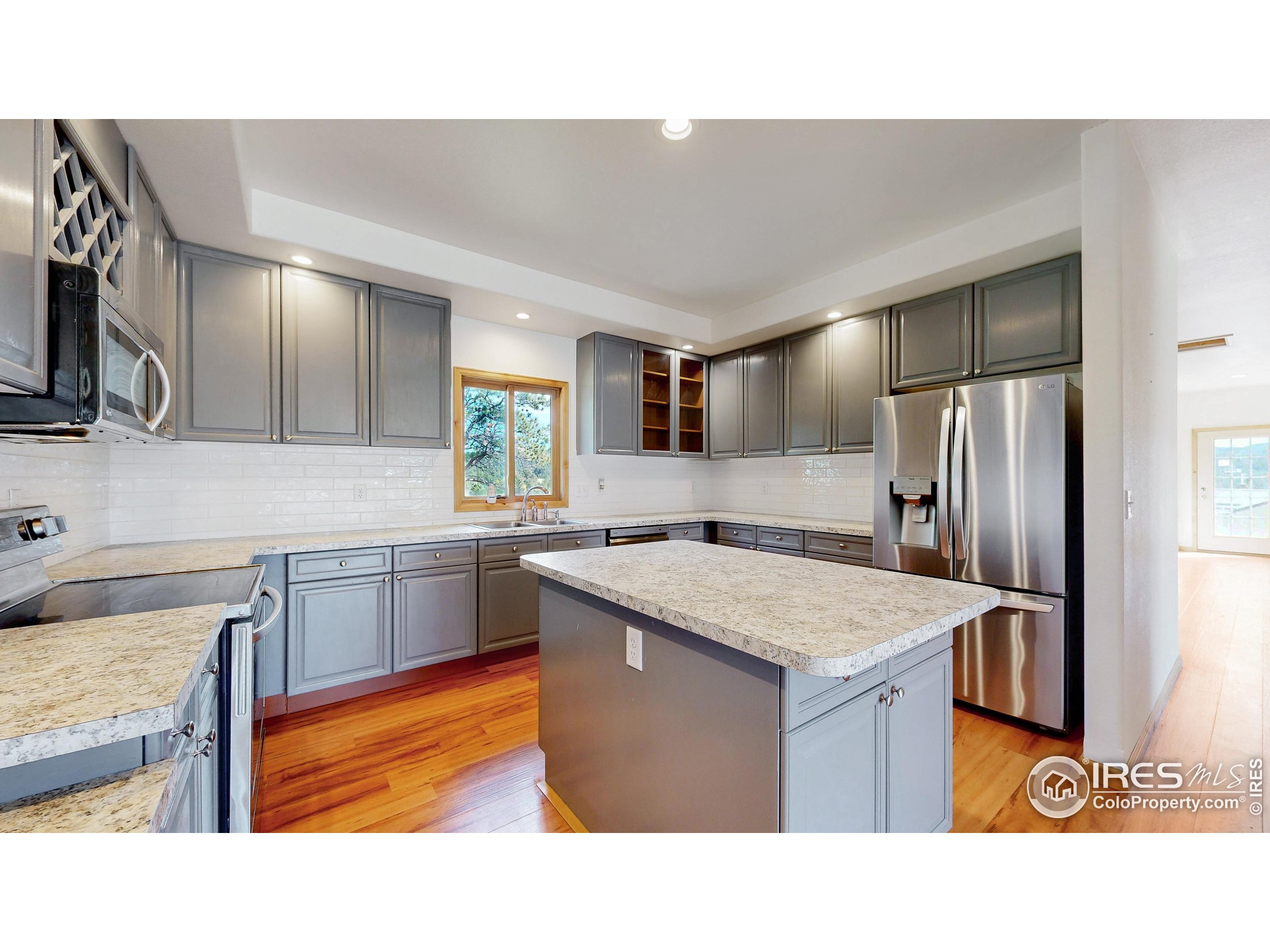 1701 Devils Gulch Road Estes Park, CO 80517 - Photo 9 of 48