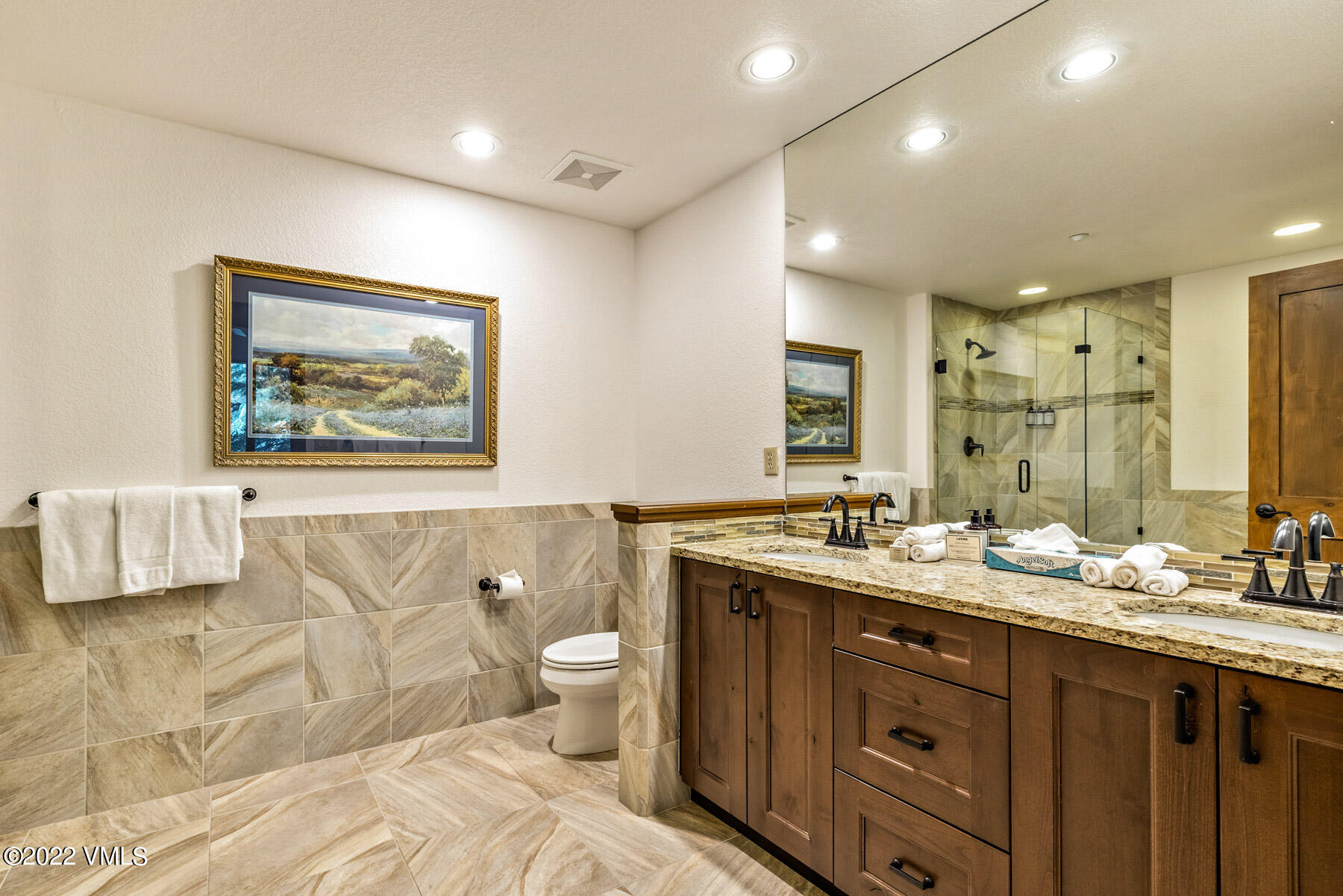 74 Cresta Road, Unit 208 Edwards, CO 81632 - Photo 17 of 34 140A8699_1