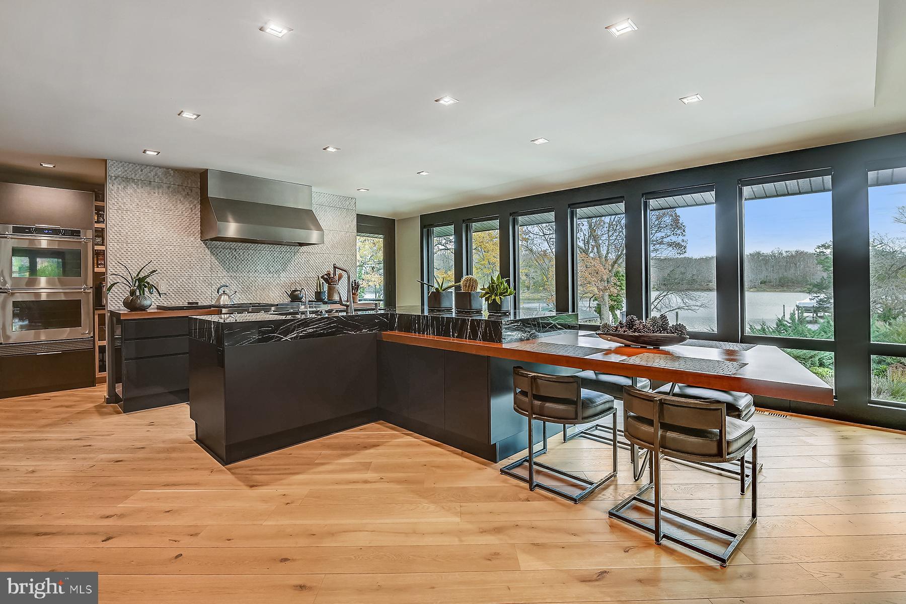 3333 Harness Creek Road Annapolis, MD 21403 - Photo 19 of 75 Stunning space that includes built-in dining