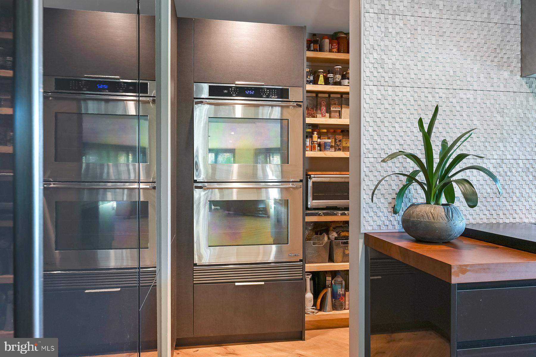 3333 Harness Creek Road Annapolis, MD 21403 - Photo 28 of 75 Two Dacor wall ovens set into the pantry