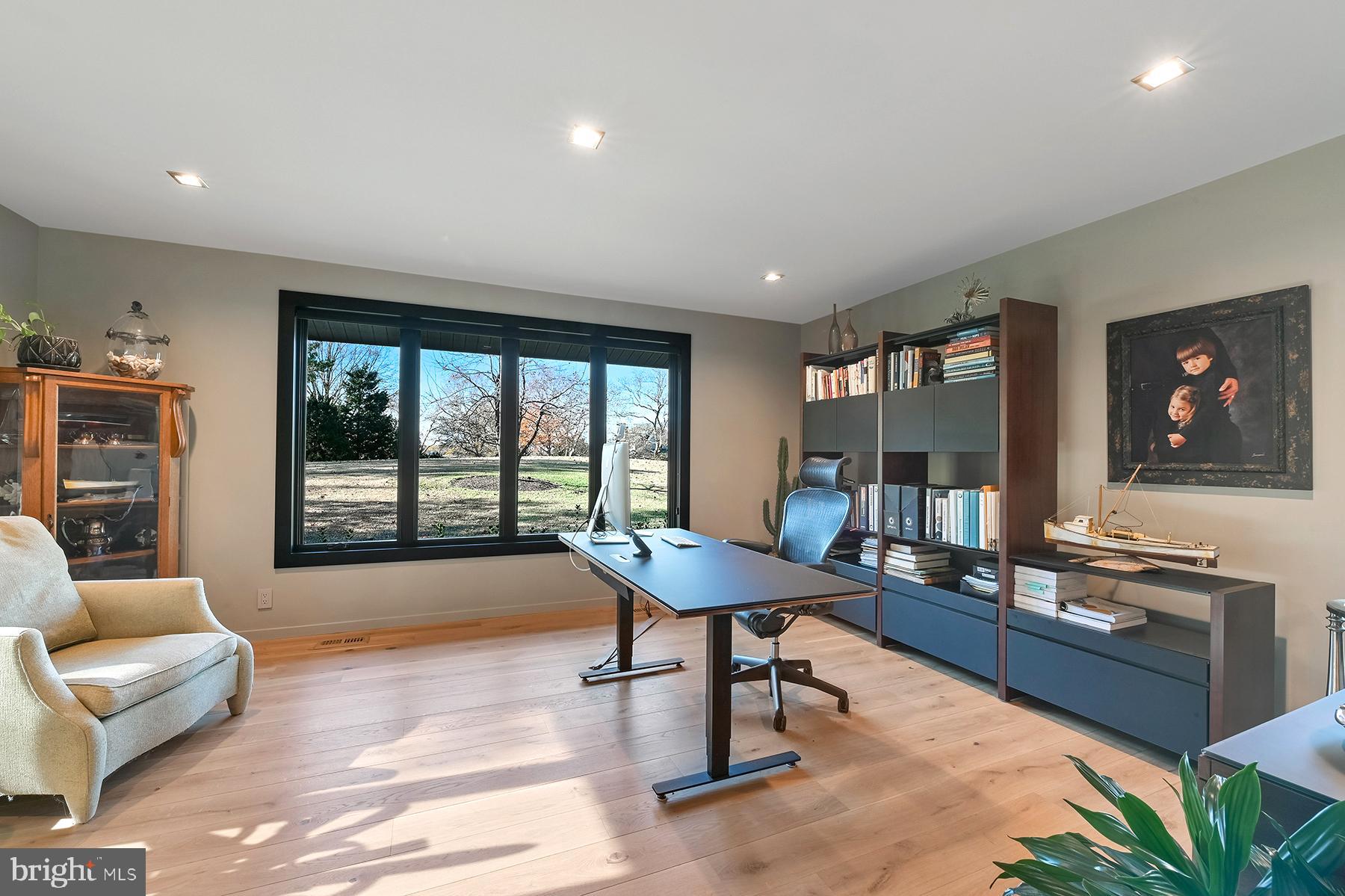 3333 Harness Creek Road Annapolis, MD 21403 - Photo 33 of 75 Spacious home office