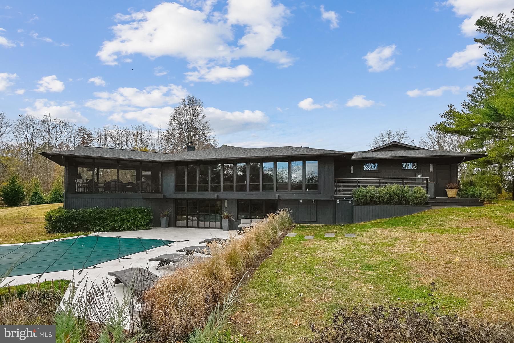 3333 Harness Creek Road Annapolis, MD 21403 - Photo 67 of 75 Professional landscaping throughout the property