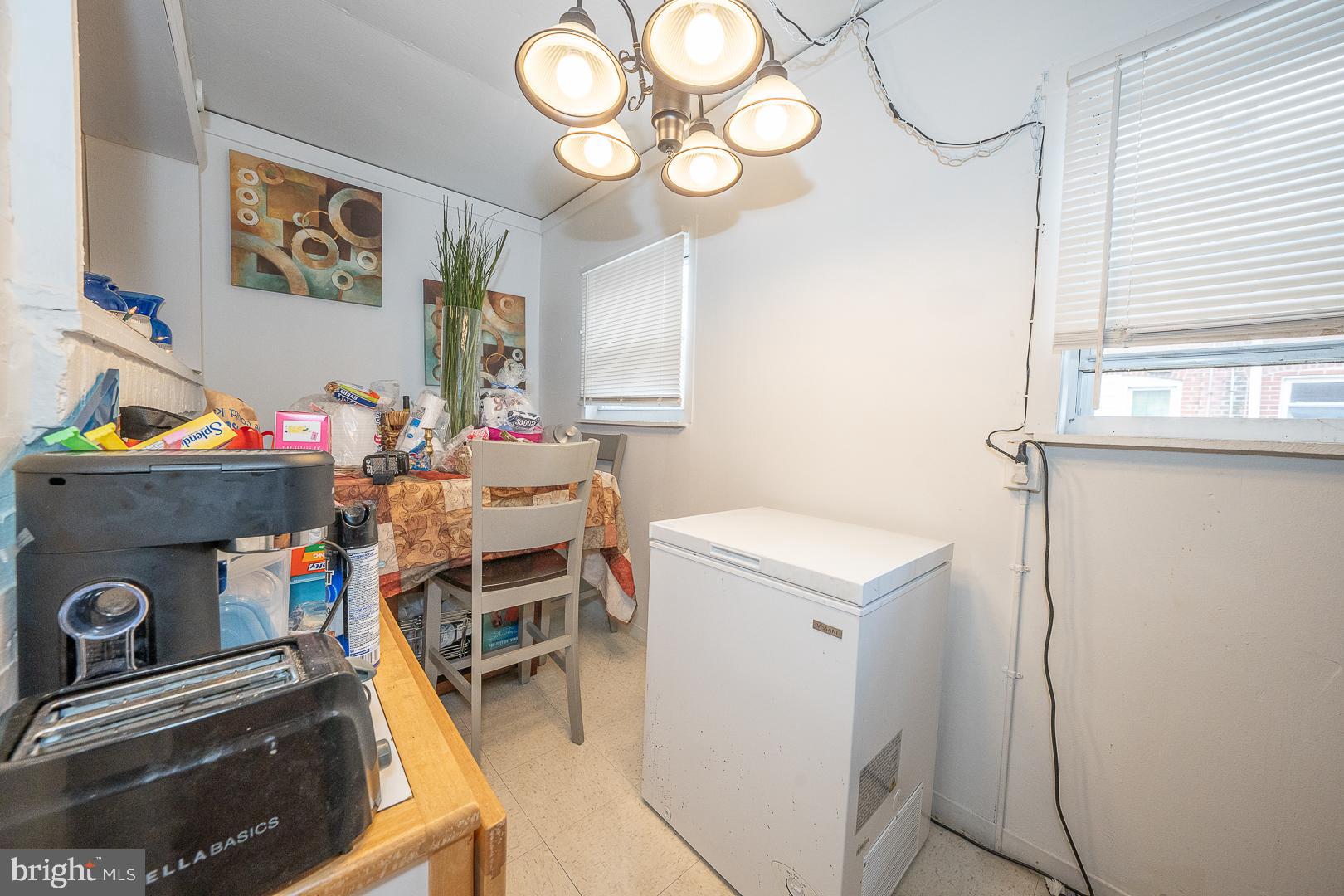 7017 Atlantic Avenue Upper Darby, PA 19082 - Photo 11 of 33