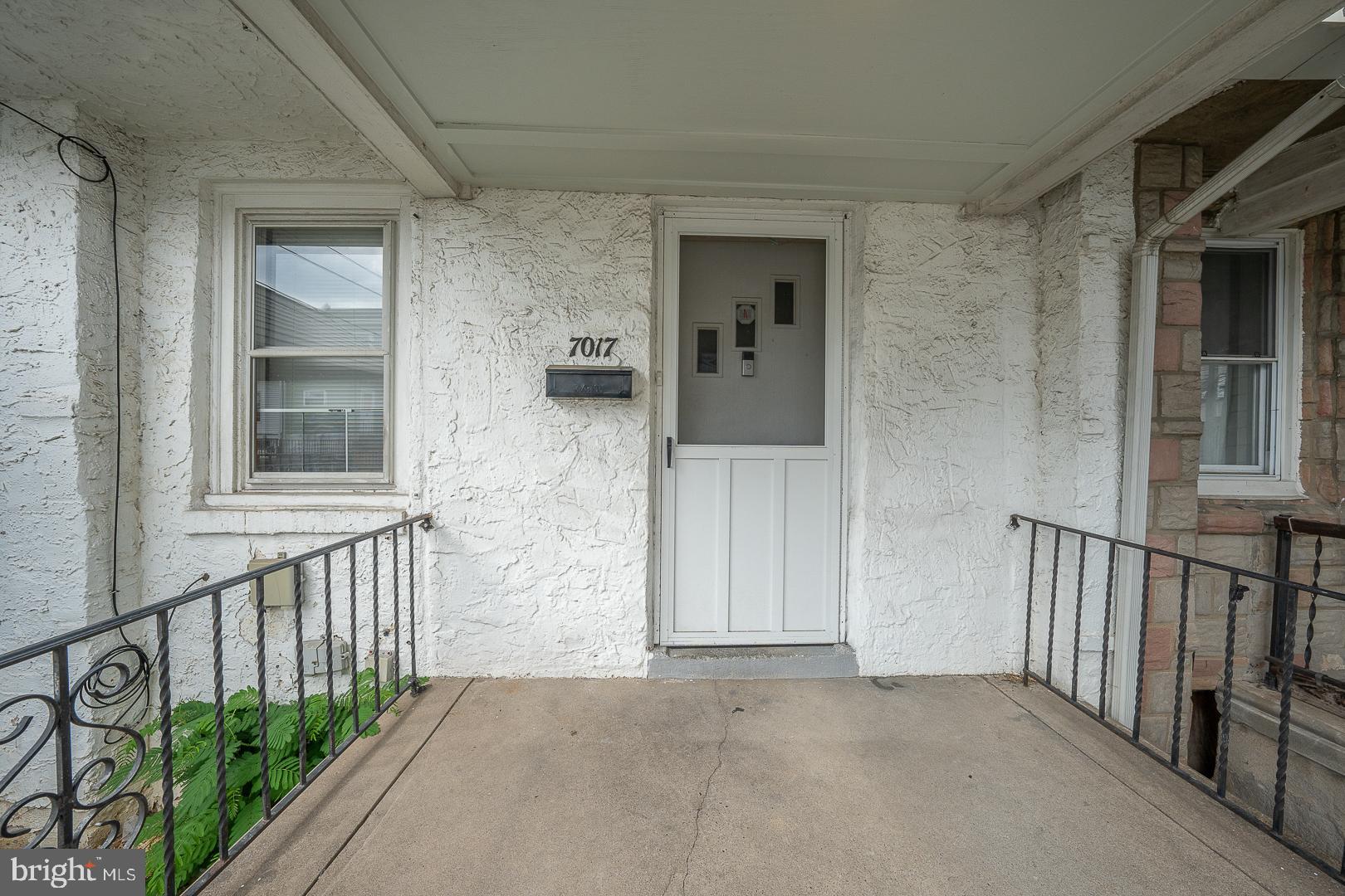 7017 Atlantic Avenue Upper Darby, PA 19082 - Photo 2 of 33