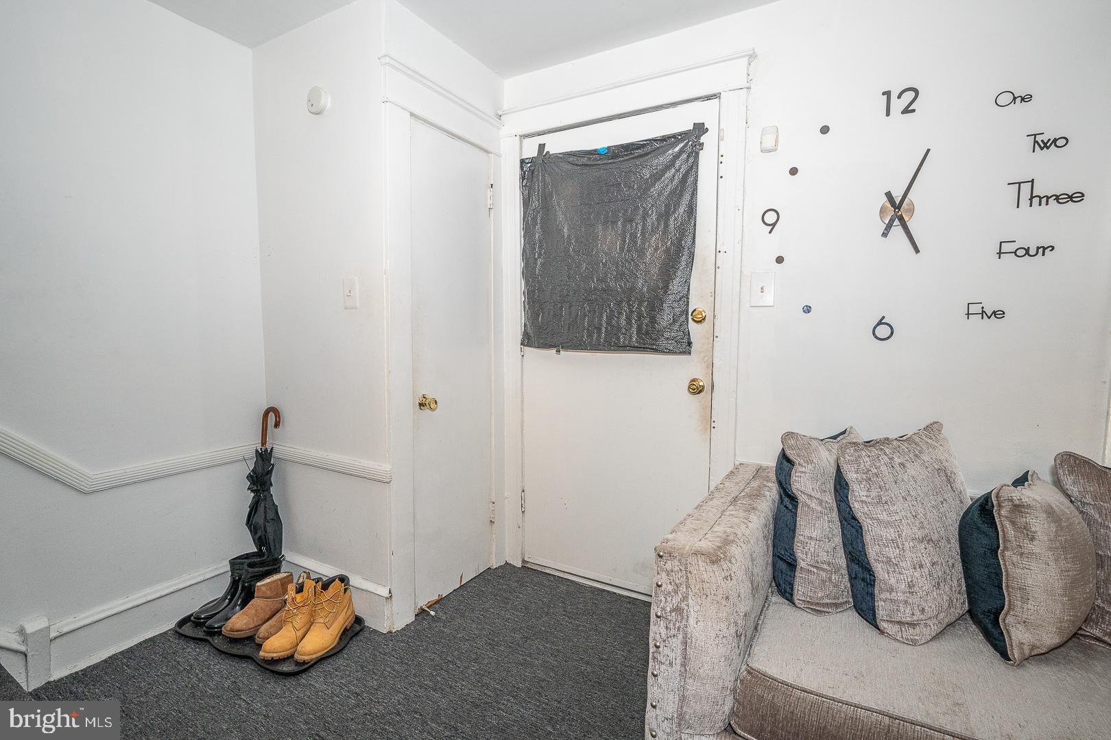 7017 Atlantic Avenue Upper Darby, PA 19082 - Photo 3 of 33