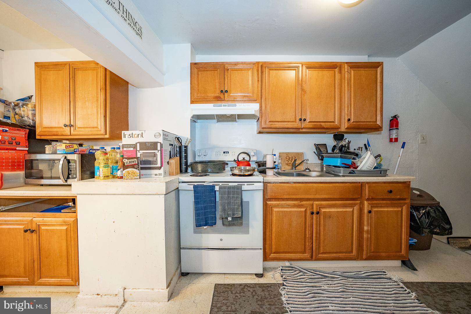 7017 Atlantic Avenue Upper Darby, PA 19082 - Photo 10 of 33