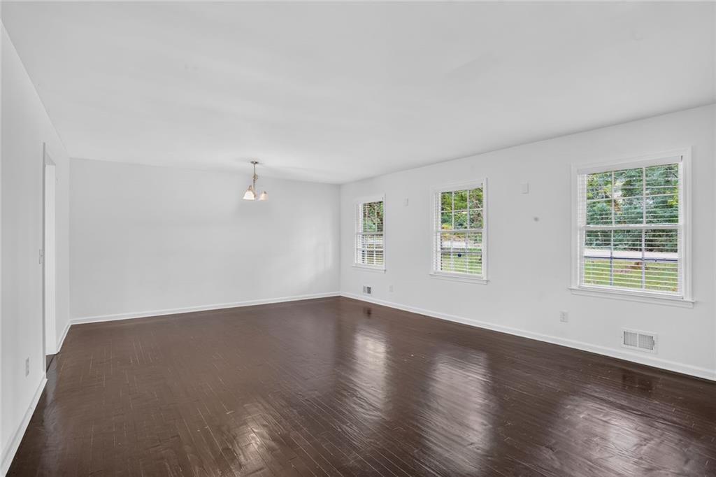 2495 Whites Mill Road Decatur, GA 30032 - Photo 12 of 30