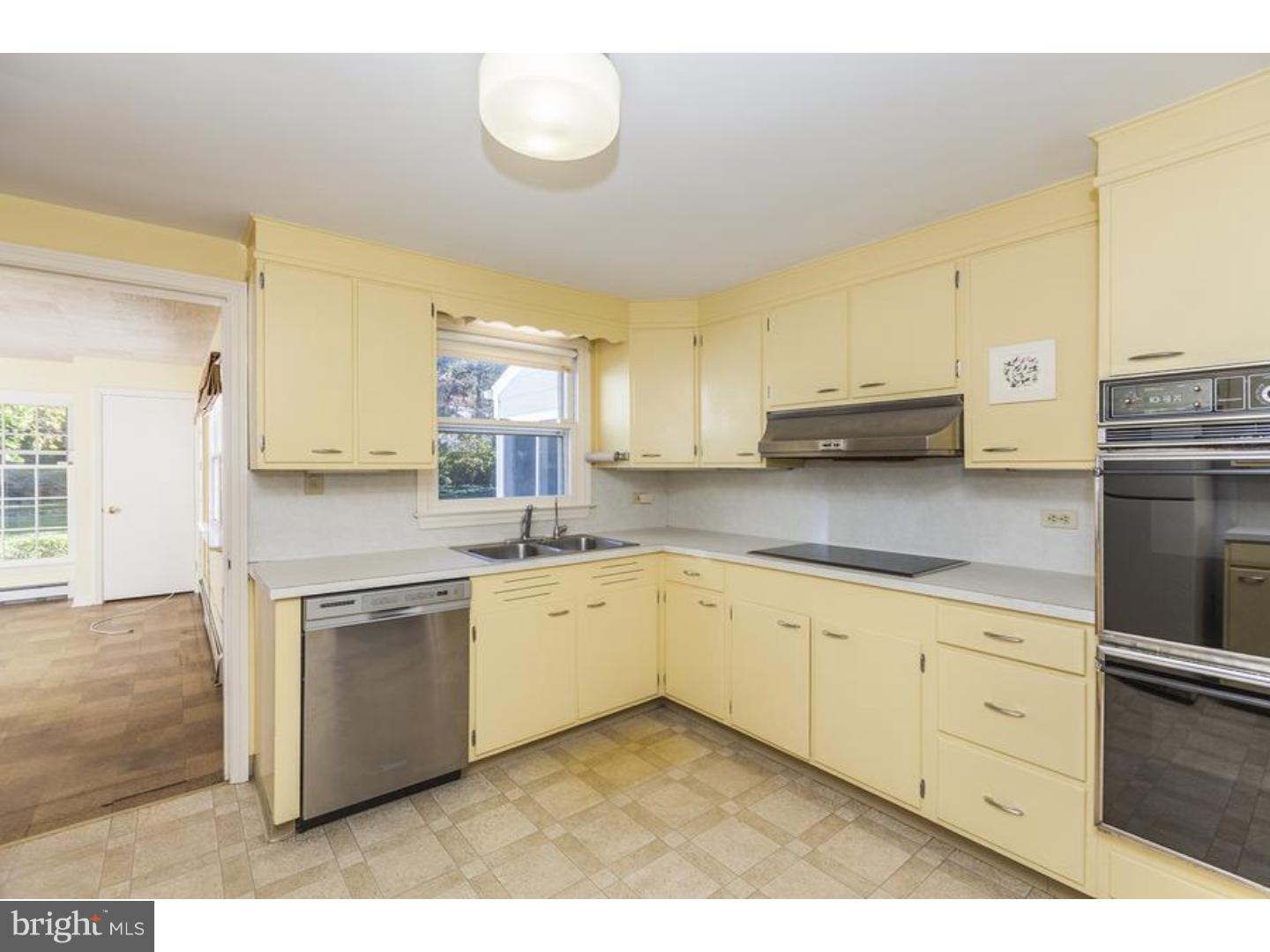 93 Elm Road Princeton, NJ 08540 - Photo 8 of 25