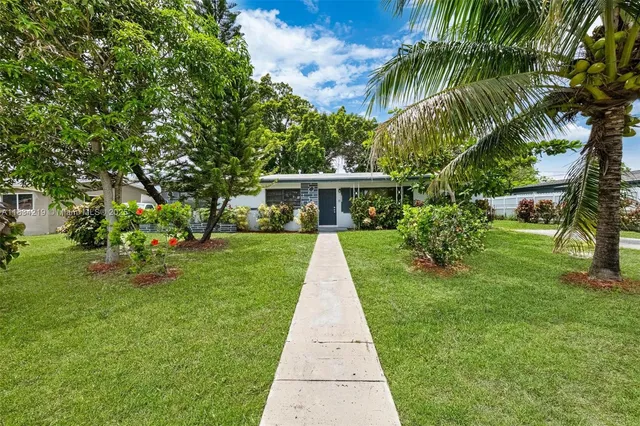 $470,000 | 18900 Northwest 19th Avenue, Miami Gardens, FL 33056