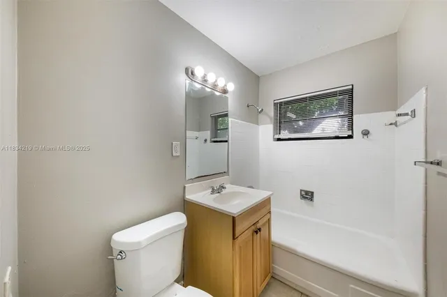 $470,000 | 18900 Northwest 19th Avenue, Miami Gardens, FL 33056