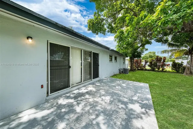 $470,000 | 18900 Northwest 19th Avenue, Miami Gardens, FL 33056