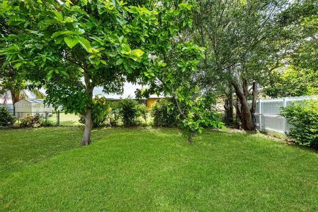 $470,000 | 18900 Northwest 19th Avenue, Miami Gardens, FL 33056