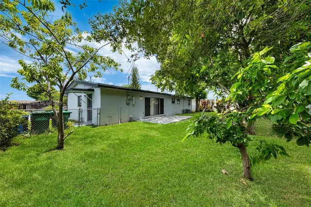 $470,000 | 18900 Northwest 19th Avenue, Miami Gardens, FL 33056