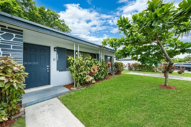 $470,000 | 18900 Northwest 19th Avenue, Miami Gardens, FL 33056