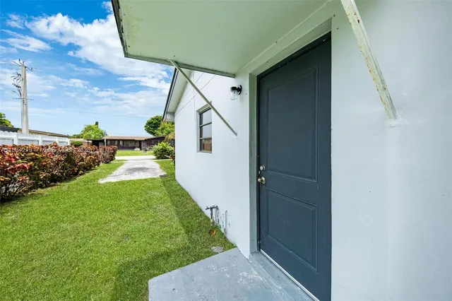 $470,000 | 18900 Northwest 19th Avenue, Miami Gardens, FL 33056