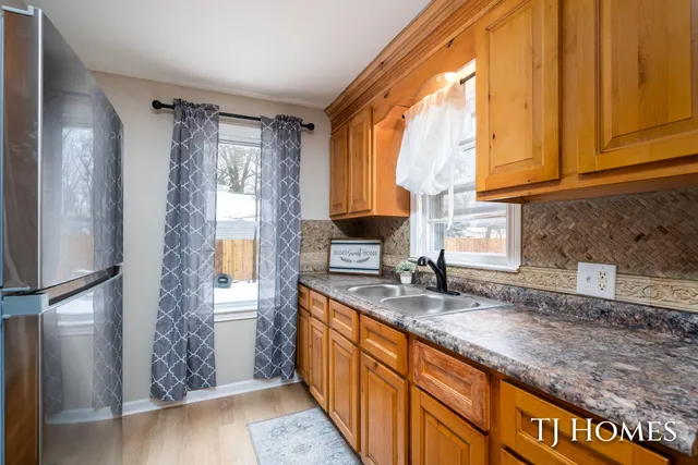 $124,900 | 3109 Temple Street, Muskegon, MI 49444