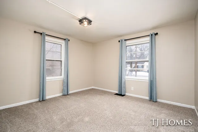 $124,900 | 3109 Temple Street, Muskegon, MI 49444