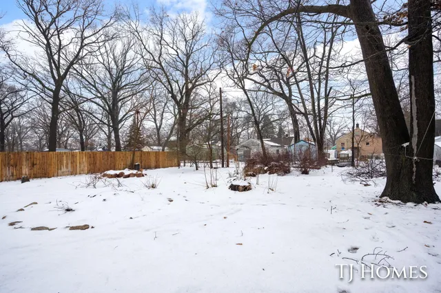 $124,900 | 3109 Temple Street, Muskegon, MI 49444