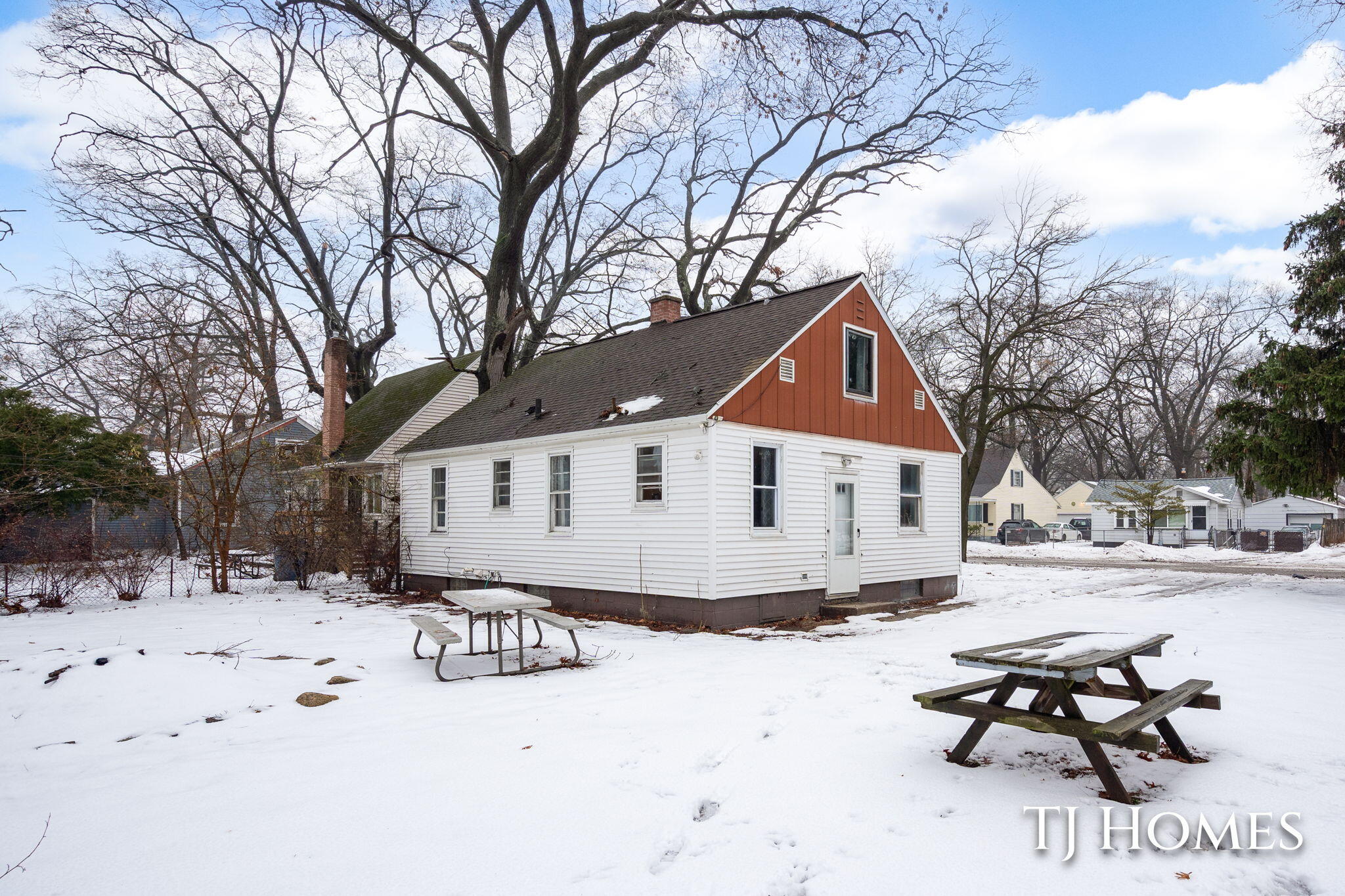 3109 Temple Street Muskegon, MI 49444 - Photo 28 of 30 4-web-or-mls-3109 Temple St-4