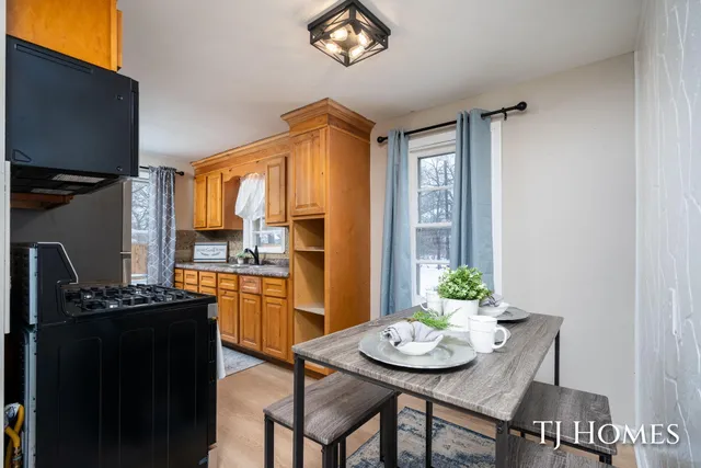 $124,900 | 3109 Temple Street, Muskegon, MI 49444