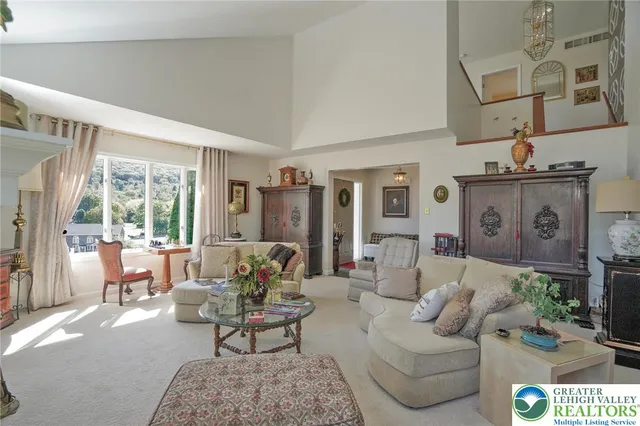 $569,921 | 1319 Shady Lane, Tamaqua, PA 18252