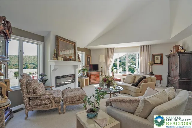 $569,921 | 1319 Shady Lane, Tamaqua, PA 18252