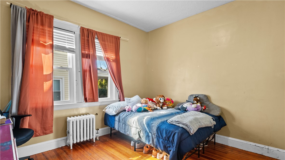 27 Shafter Street Providence, RI 02909 - Photo 16 of 39