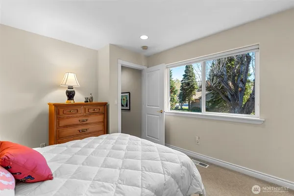 $570,000 | 112 19th Street Northeast, East Wenatchee, WA 98802