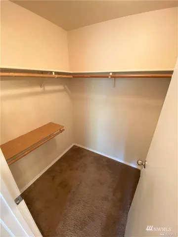 $1,995 | 19230 Forest Park Drive Northeast, Unit K235, Lake Forest Park, WA 98155