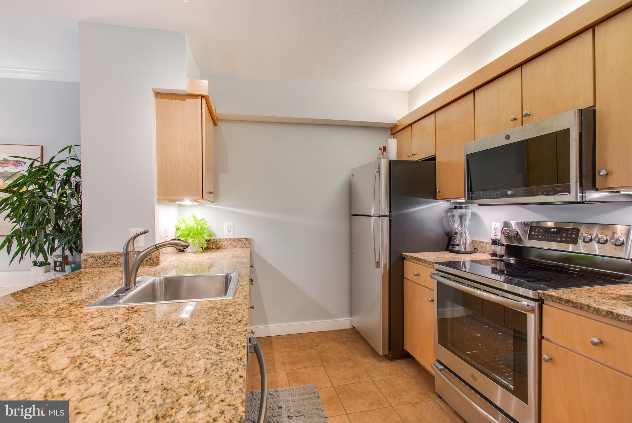 631 D Street Northwest, Unit 638 Washington, DC 20004 - Photo 15 of 81