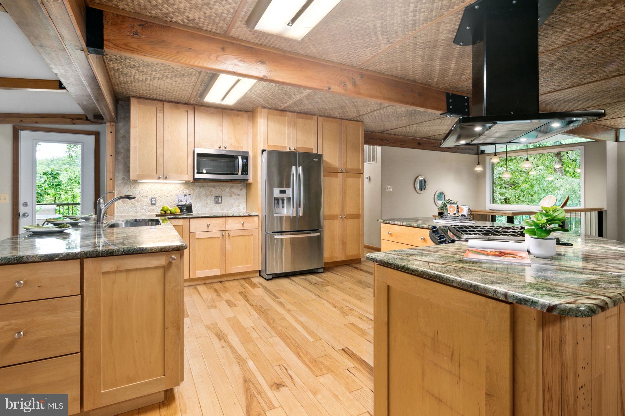 5837 Boothe Drive Burke, VA 22015 - Photo 17 of 63