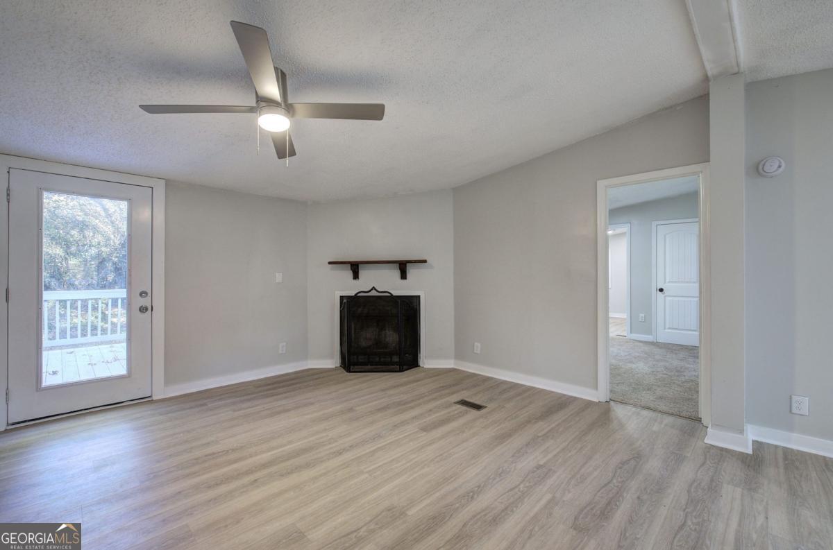 137 Windy Hill Road Southeast Calhoun, GA 30701 - Photo 10 of 42