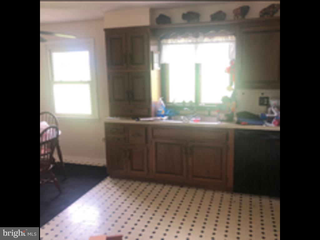 231 North Middleton Road Carlisle, PA 17013 - Photo 5 of 12 Gallery Image 5