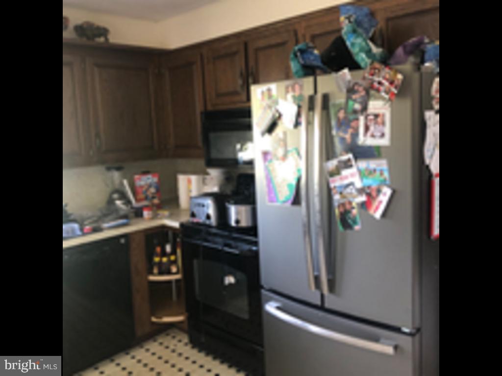 231 North Middleton Road Carlisle, PA 17013 - Photo 6 of 12 Gallery Image 6