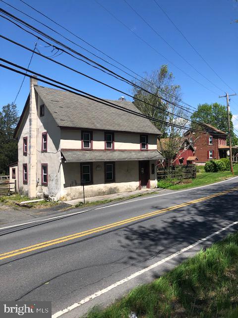 725 Fritztown Road Reading, PA 19608 - Photo 1 of 32