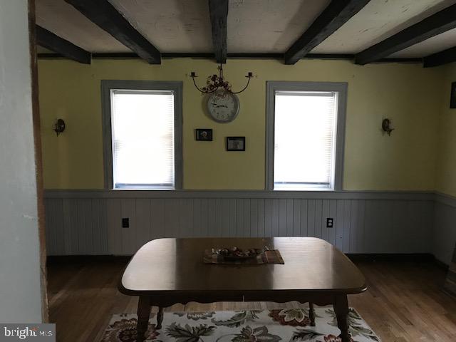 725 Fritztown Road Reading, PA 19608 - Photo 5 of 32